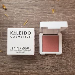 ⭐ Non-Toxic Kaleido Skin Blush ⭐